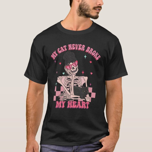 T-shirt My Cat Never Broke My heart Anti Valentine's Day G (Devant)