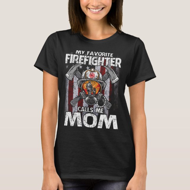 T-shirt My Favorite Firefighter Calls Me MÈRE USA Flag (Devant)
