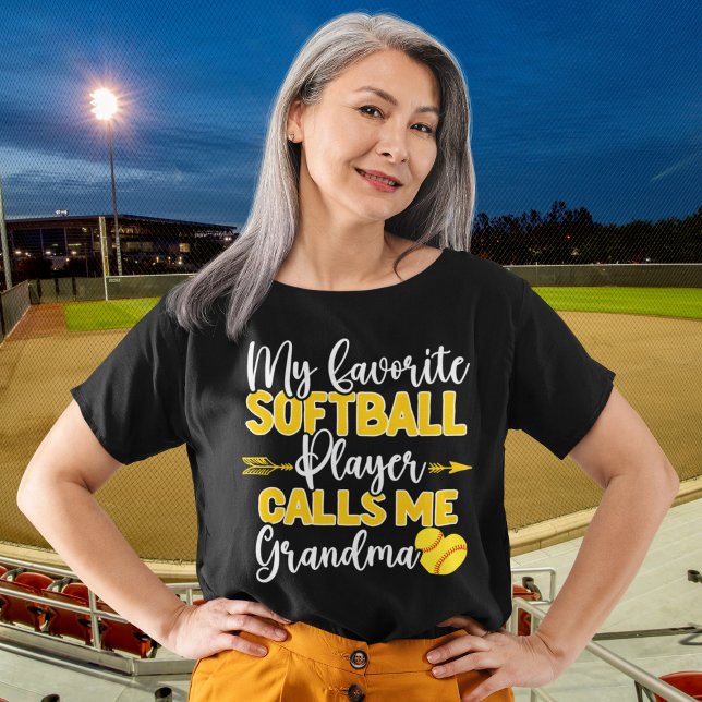 T-shirt My Favorite Softball Player call me Grandma (Créateur téléchargé)