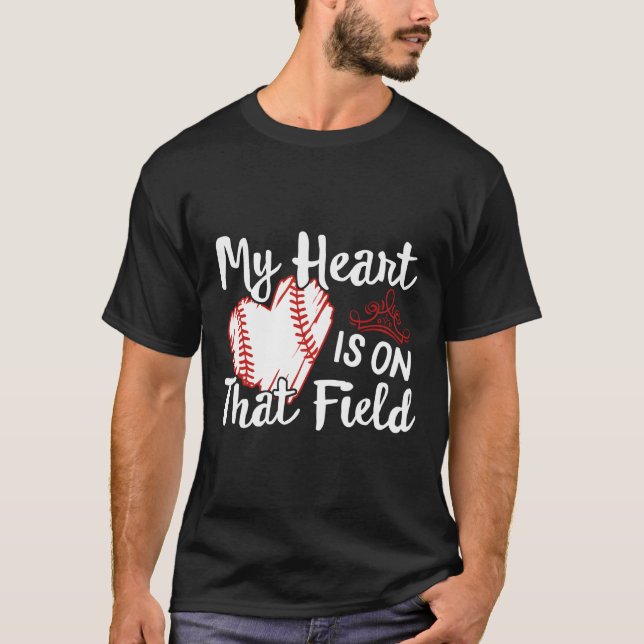 T-shirt My Heart Is on That Field Baseball Stitches Bat Mo (Devant)