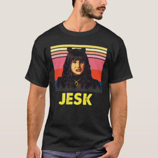 T-shirt Nadja Jesk Ce que nous faisons dans les ombres Vin