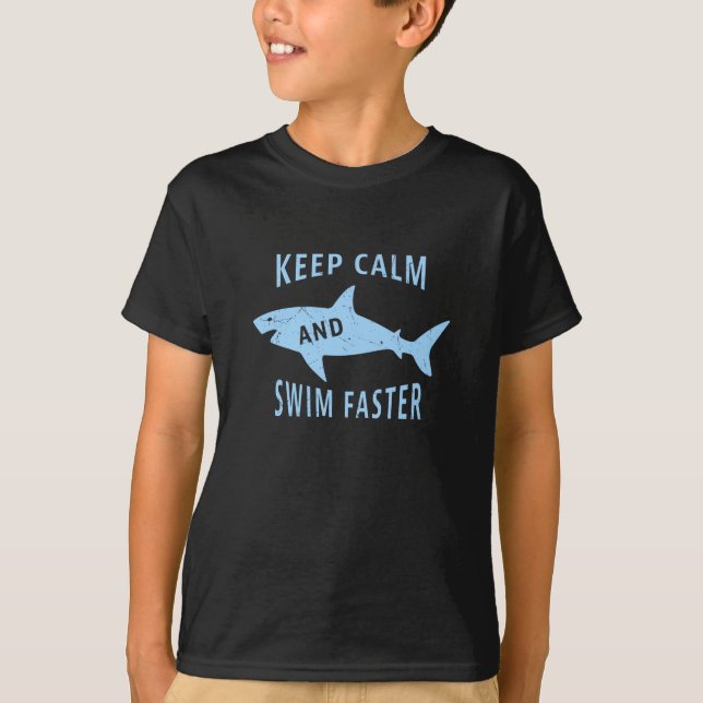 T-shirt Nagez plus vite Funny Shark nage cadeau (Devant)