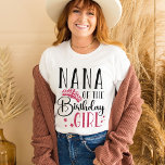 T-shirt Nana de l'équipe de filles d'anniversaire<br><div class="desc">Avez-vous une fête d'anniversaire à venir et voulez-vous vous assurer que tout le monde est beau ? Alors regardez notre nana de la fille d'anniversaire chemises personnalisées assorties pour la famille! Ces chemises sont parfaites pour les équipes d'anniversaire personnalisées, et feront savoir à tout le monde qui est responsable de...</div>