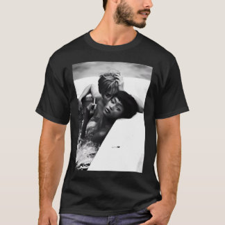T-shirt Naomi Campbell en décontraction