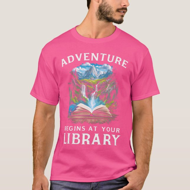 T-shirt Nature Aventure Commence À Votre Louveur De Livre  (Devant)