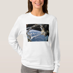 T-shirt Navette spatiale l'Atlantide et un vaisseau
