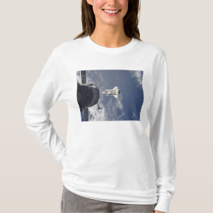 T-shirt Navette spatiale l'Atlantide et un vaisseau