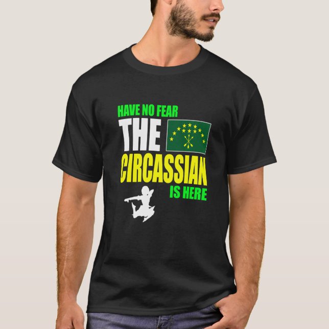 T-shirt N'Ayez Pas Peur Que Le Circassien Est Ici Adiga Dr (Devant)