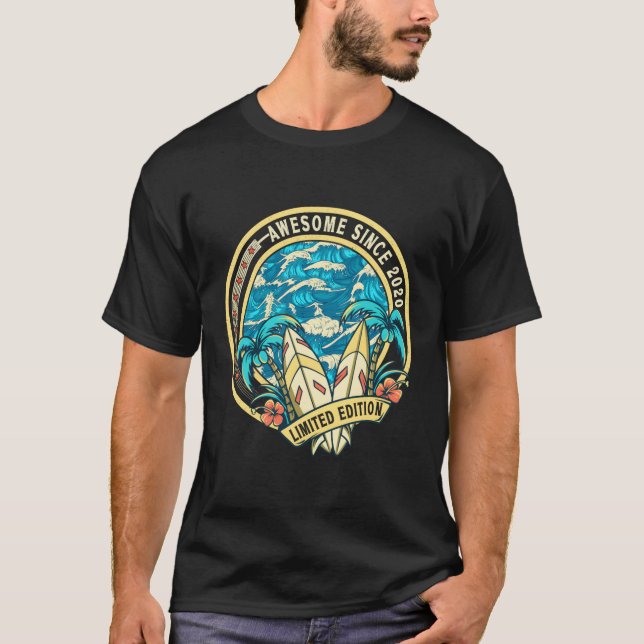 T-shirt Né 3E 3E 3E Étonnant Depuis 2020 (Devant)