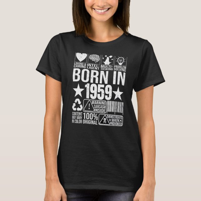 T-shirt Né En 1959 Contenu Avertissement Étiquette Code Ba (Devant)