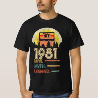 T-shirt Né en 1981, légende du mythe des cadeaux d'anniver