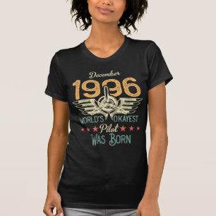 T-shirt Né en décembre 1996 Le pilote le plus Okayest dans
