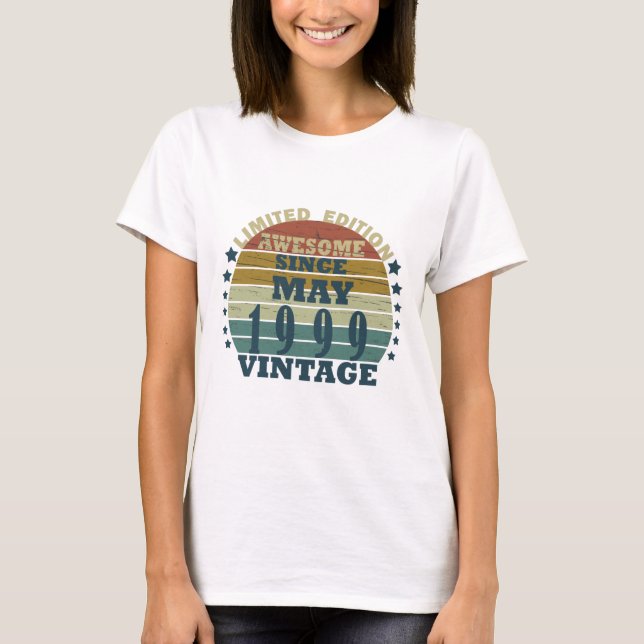 T-shirt Né en mai 1999 anniversaire vintage (Devant)