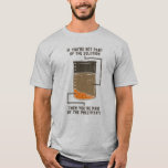 T-shirt Ne fait pas partie de la solution Enseignants en c<br><div class="desc">Solution de chimie Pun de précipitation qui dit simplement "Si vous ne faites pas partie de la solution,  alors vous faites partie du précipité. Fait un grand cadeau pour le geek de chimie ou l'enseignant dans votre vie qui aime les déclarations de chimie drôles.</div>