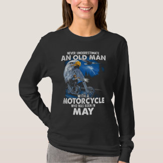 T-shirt Ne jamais sous-estimer un vieil homme avec une mot