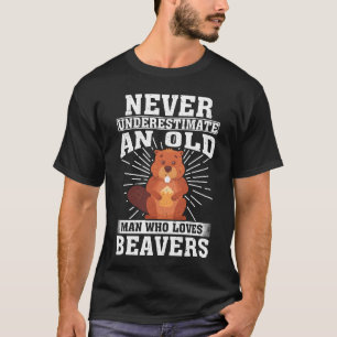 T-shirt Ne jamais sous-estimer un vieil homme qui aime les