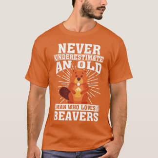 T-shirt Ne jamais sous-estimer un vieil homme qui aime les