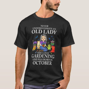 T-shirt Ne jamais sous-estimer une vieille dame qui aime l