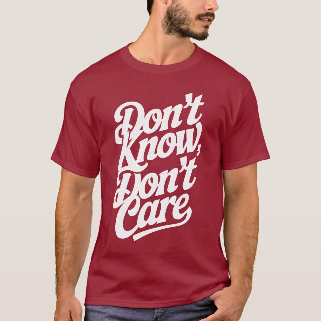 T-shirt Ne sait pas, s'en fiche (Devant)