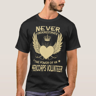 T-shirt Ne Sous-Estimez Jamais Le Pouvoir D'Un/D'Une Améri