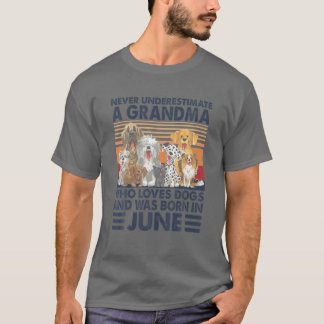 T-shirt Ne Sous-Estimez Jamais Un Grand-Mère Aime Les Chie