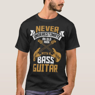 T-shirt Ne sous-estimez jamais un vieil homme avec une gui