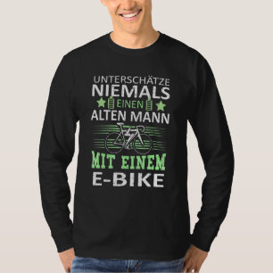 T-shirt Ne Sous-Estimez Jamais Un Vieux Homme Avec Un Vélo