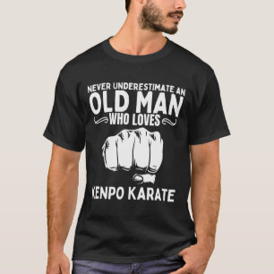 T-shirt Ne Sous-Estimez Jamais Un Vieux Homme Qui Aime Ken