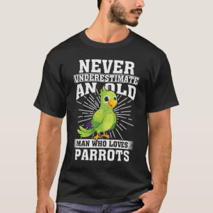 T-shirt Ne Sous-Estimez Jamais Un Vieux Homme Qui Aime Les
