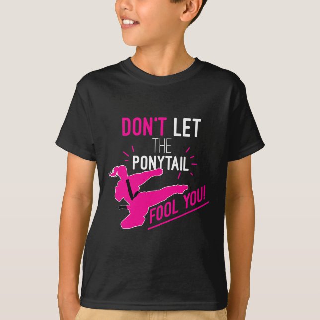 T-shirt Ne vous laissez pas tromper par la queue de cheval (Devant)