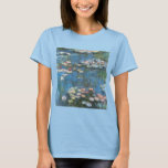 T-shirt Nénuphars de Claude Monet, Impressionnisme Vintage<br><div class="desc">Nénuphar (1914) de Claude Monet est une peinture de nature impressionniste vintage. Une des nombreuses variations de peintures florales de nénuphars que Monet peint par l'étang dans son jardin fleuri à Giverny, France. À propos de l'artiste : Claude Monet (1840-1926) est l'un des fondateurs du mouvement de peinture impressionniste française,...</div>