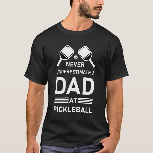 T-shirt Never underestimate (Devant)