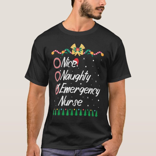 T-shirt Nice Naughty Emergency Nurse Christmas Santa Check (Devant)