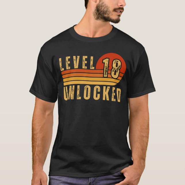 T-shirt Niveau 18 Déverrouillé 18ème Joueur Vidéo Annivers (Devant)