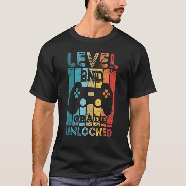 T-shirt Niveau 2E Jeu Déverrouillé De Deuxième Année Retou (Devant)