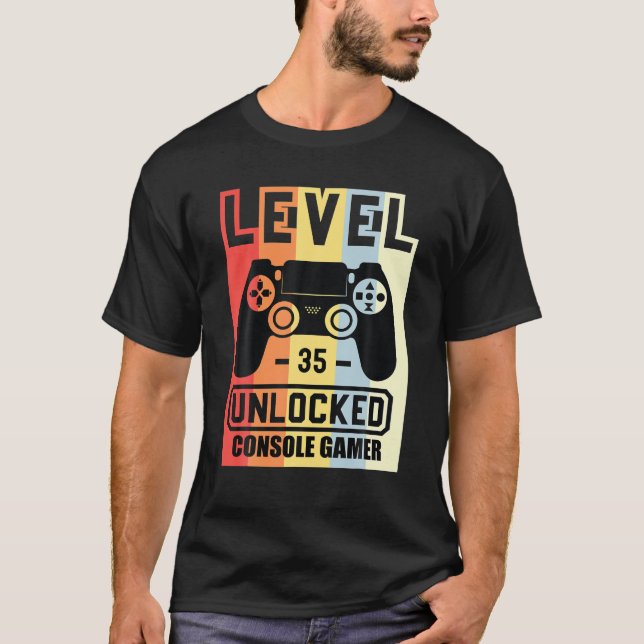 T-shirt Niveau 35 Console déverrouillée Gamer 35e annivers (Devant)