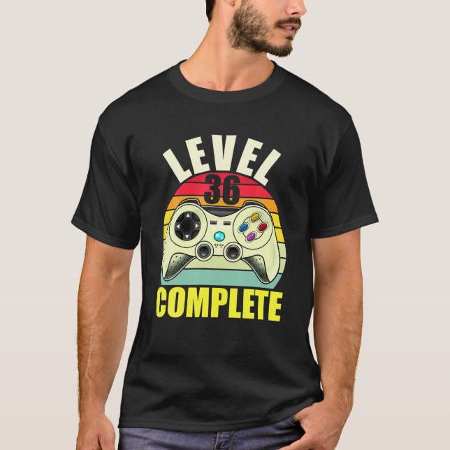 T-shirt Niveau 36 Gamer complet Anniversaire Célébrant Vid (Devant)
