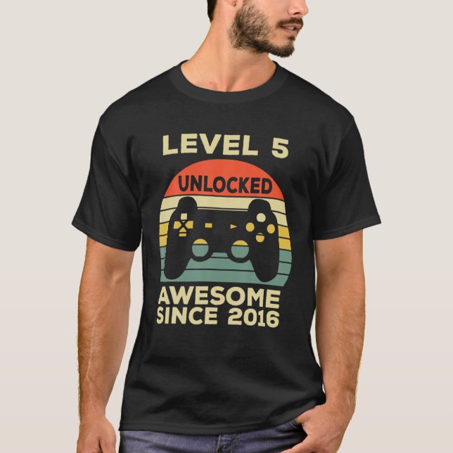 T-shirt Niveau 5 Anniversaire déverrouillé 5 ans Awesome S (Devant)