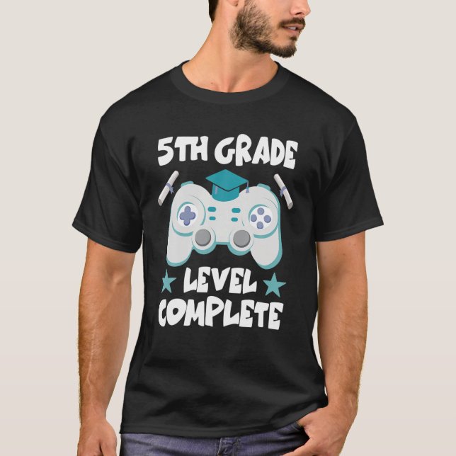 T-shirt Niveau 5E Classe Gamer De Graduation Complète Clas (Devant)