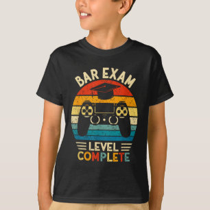 T-shirt Niveau de l'examen à la barre Complet drôle Avocat