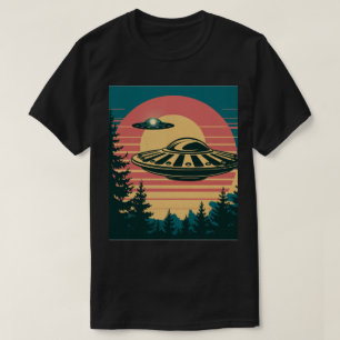 T-shirt noir Alien rétro Sunset