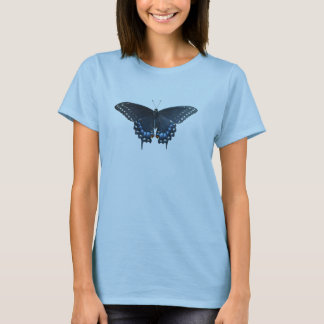 T-shirt noir de papillon de machaon