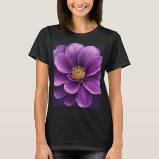 T-shirt noir féminin avec imprimé de fleurs violet