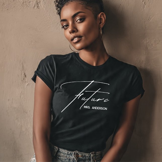 T-shirt noir « Future Mrs. » chic et moderne avec  (Créateur téléchargé)