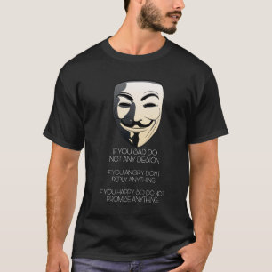 T-shirt noir minimal avec masque anonyme
