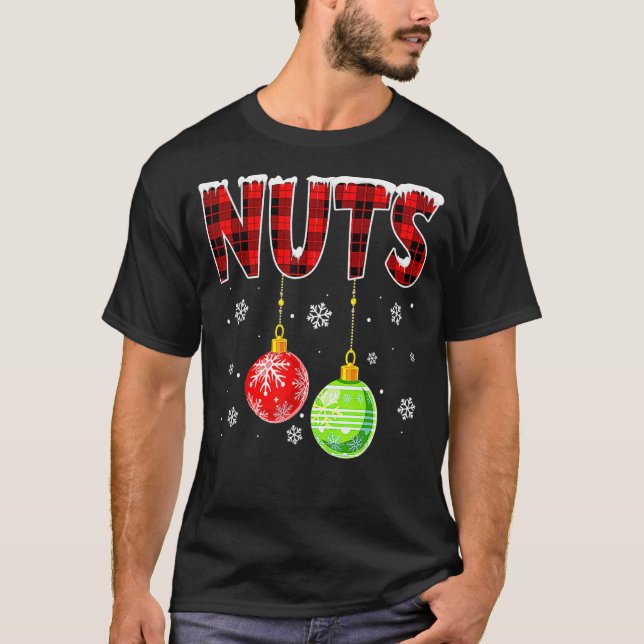 T-shirt Noix de poitrine Couples Noisettes de Noël Match a (Devant)