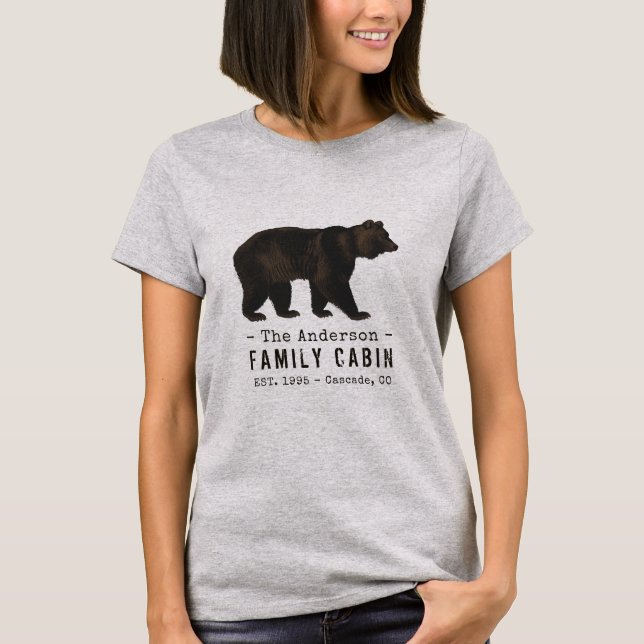 T-shirt Nom de famille Cabine Rustique Brown Ours noir (Devant)