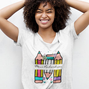 T-shirt Nom de l'enseignant coloré dessin animé de crayon