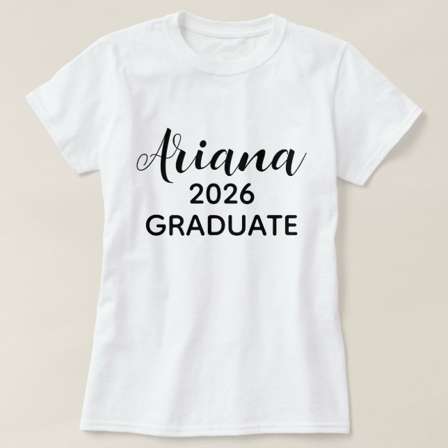 T-shirt Nom du diplômé 2026 noir et blanc en script modern (Design devant)