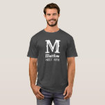 T-shirt Nom Monogramme Masculin Robe de Mariage Gris<br><div class="desc">Classique,  simple,  mariage,  t-shirt avec nom. Parfait pour le témoin. Personnalisez-le avec votre initiale et votre nom.</div>